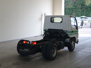 ISUZU ELF 2009