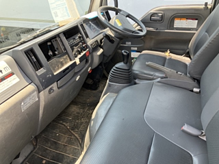 ISUZU ELF 2011