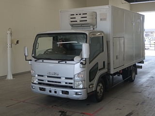 ISUZU ELF 2013