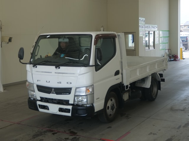 MITSUBISHI CANTER 2015