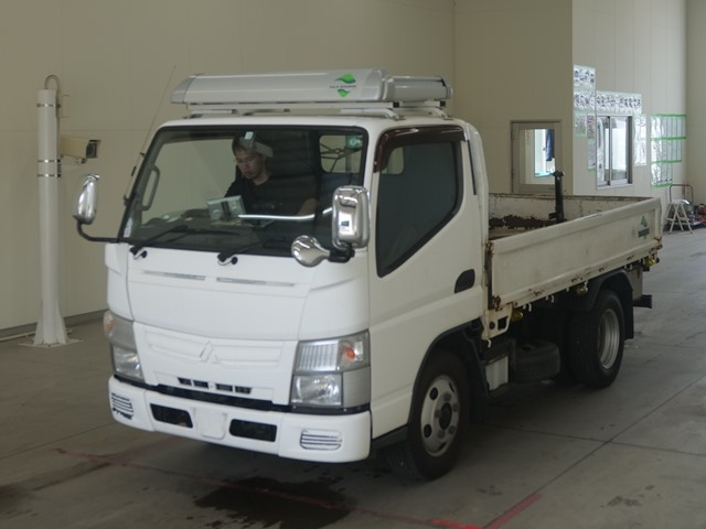 MITSUBISHI CANTER 2013