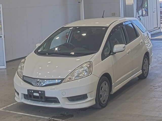 HONDA FIT SHUTTLE 2011