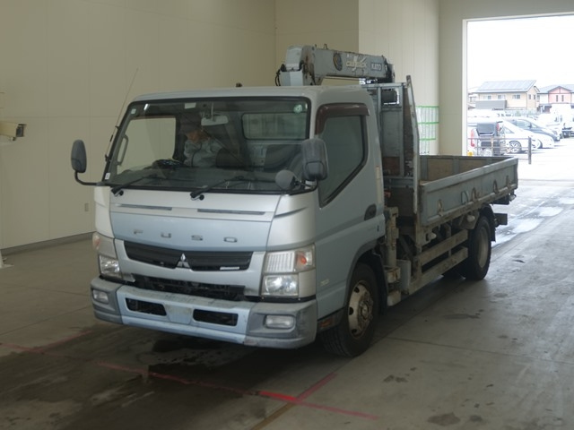 MITSUBISHI CANTER 2012