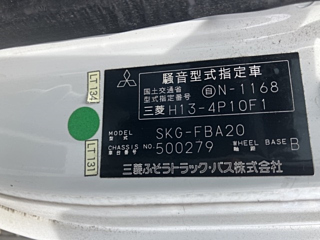 MITSUBISHI CANTER 2011