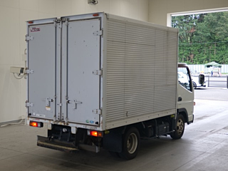 MITSUBISHI CANTER 2011