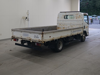 ISUZU ELF 2011