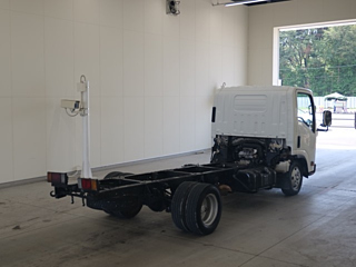 ISUZU ELF 2009