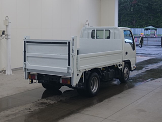 ISUZU ELF 2013