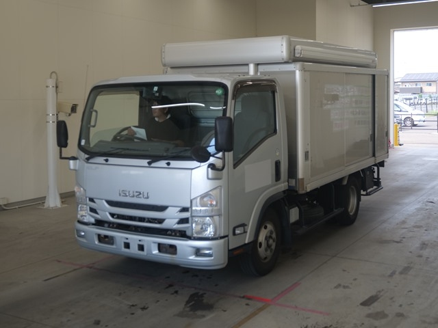 ISUZU ELF 2017