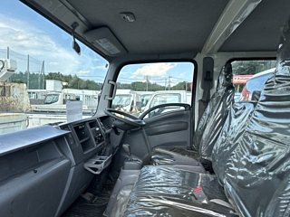 ISUZU ELF 2018