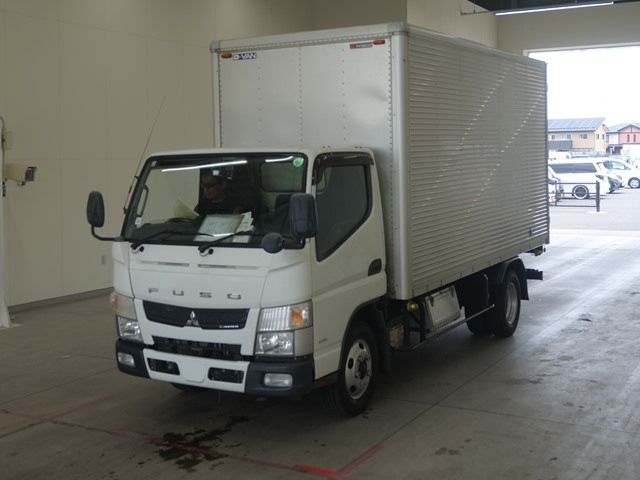 MITSUBISHI CANTER 2015