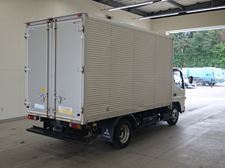MITSUBISHI CANTER 2015