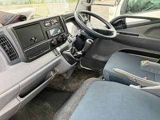 MITSUBISHI CANTER 2015