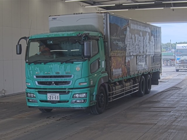 MITSUBISHI SUPER GREAT 2015