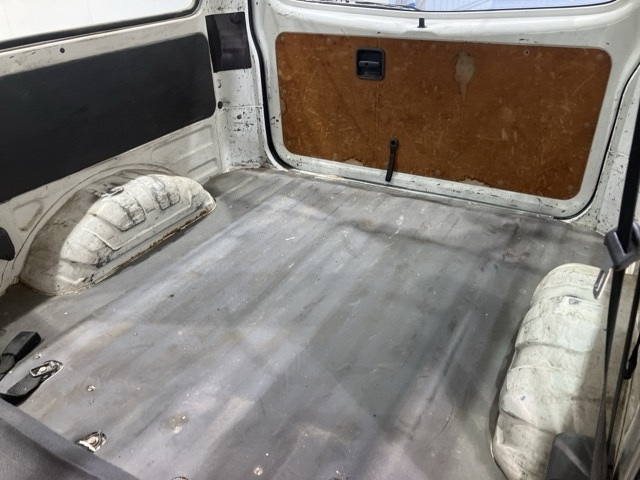 MAZDA BONGO VAN 2014