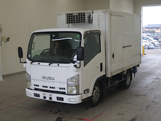 ISUZU ELF 2009