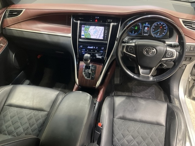 TOYOTA HARRIER 2014
