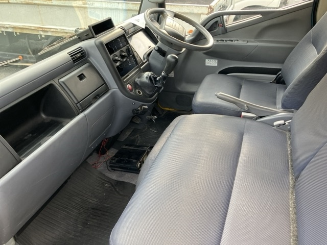 MITSUBISHI CANTER 2009