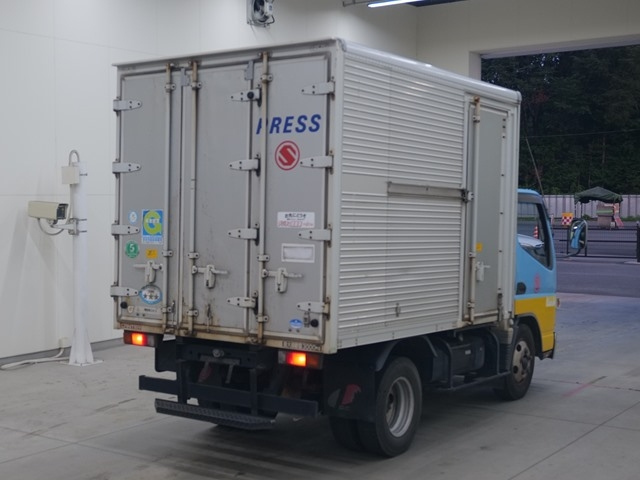 MITSUBISHI CANTER 2009