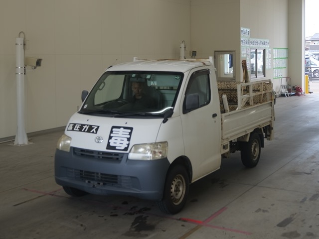 TOYOTA LITE ACE TRUCK 2011