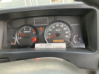 ISUZU ELF 2011