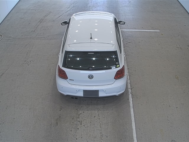 VOLKSWAGEN POLO 2012