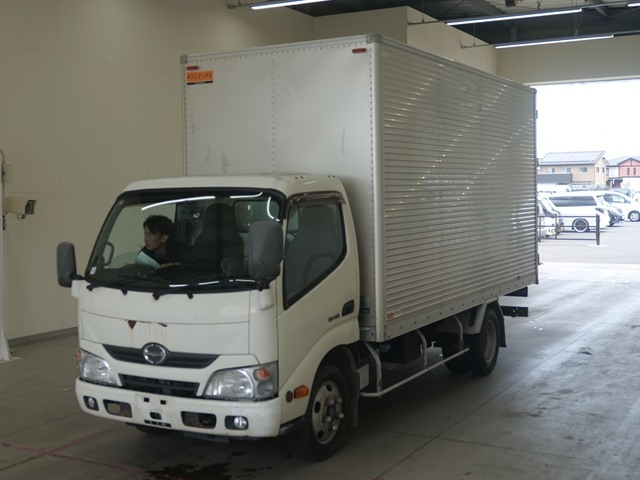 HINO DUTRO 2014