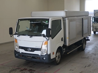 NISSAN ATLAS 2011