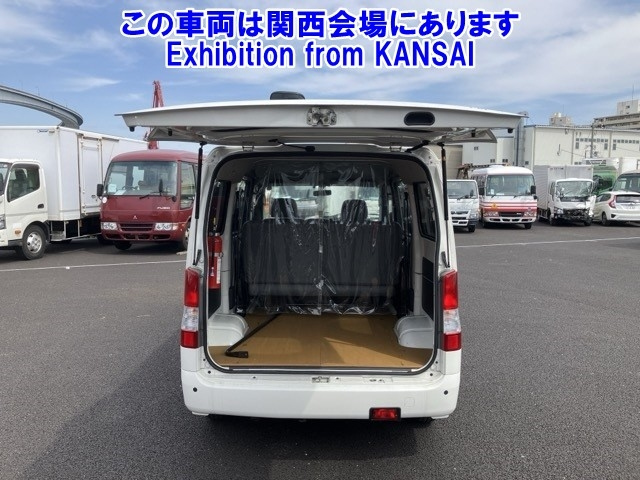 TOYOTA TOWN ACE VAN 2016