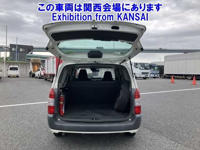 TOYOTA PROBOX 2017