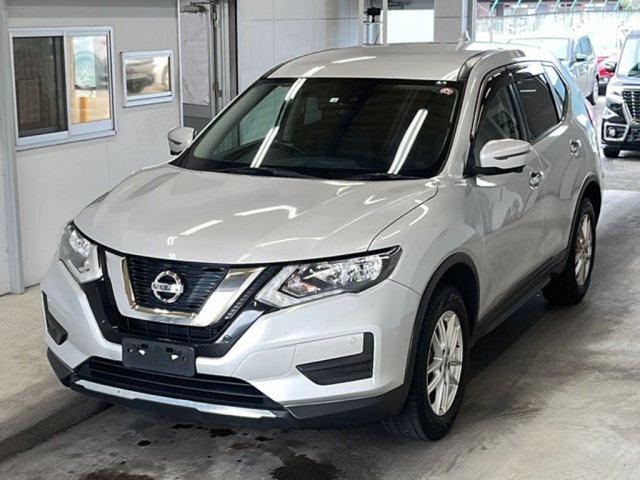 NISSAN X-TRAIL 2018