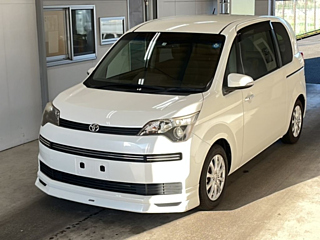 TOYOTA SPADE 2013