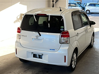 TOYOTA SPADE 2013