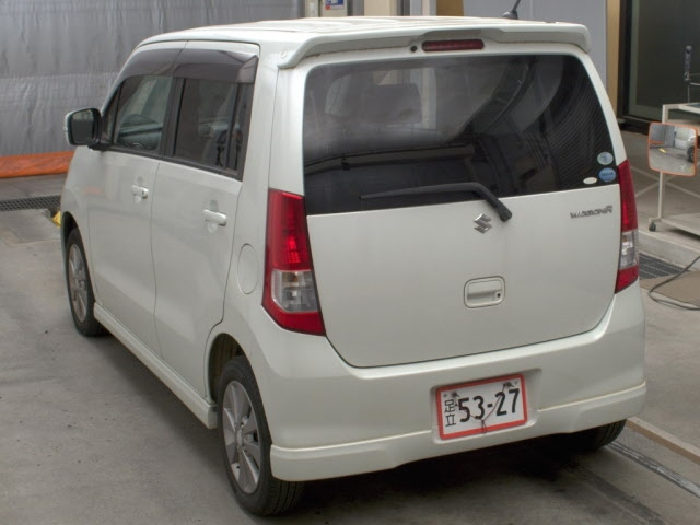 SUZUKI WAGON R 2011