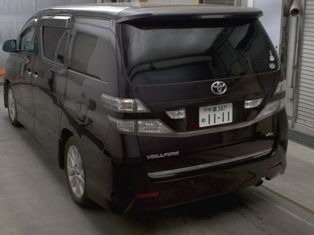 TOYOTA VELLFIRE 2009