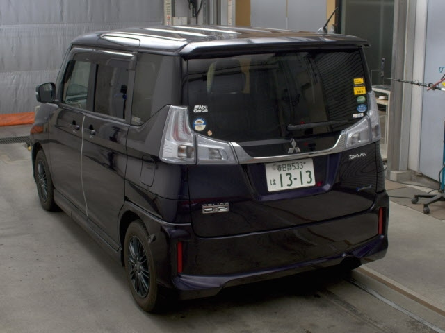 MITSUBISHI DELICA D2 2017