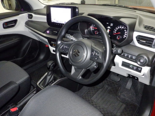 SUZUKI SWIFT 2024