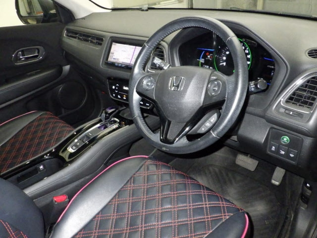 HONDA VEZEL 2015