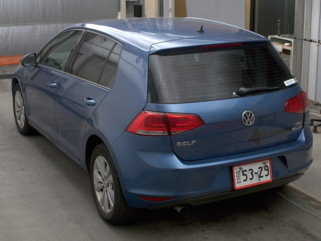VOLKSWAGEN GOLF 2015