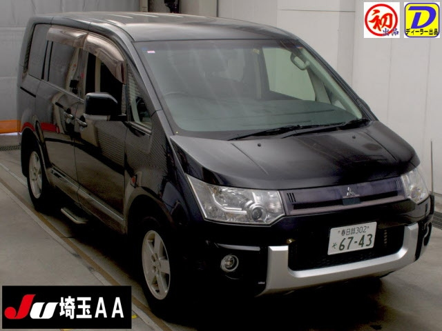 MITSUBISHI DELICA D5 2014
