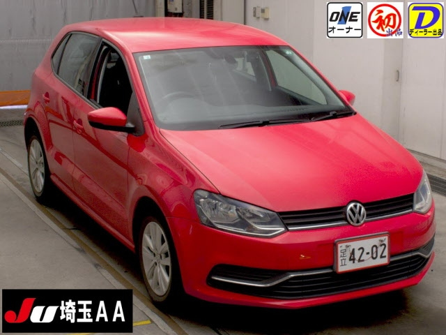 VOLKSWAGEN POLO 2016