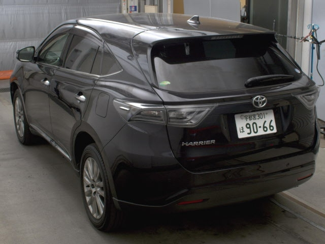 TOYOTA HARRIER 2014