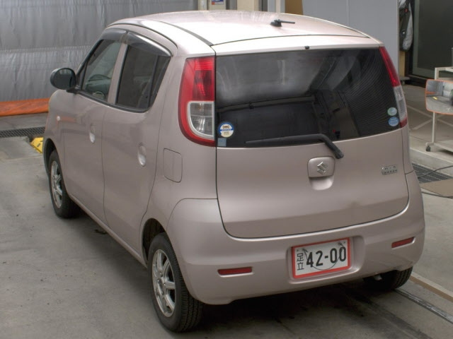 SUZUKI MRWAGON 2011