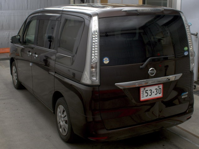 NISSAN SERENA 2015