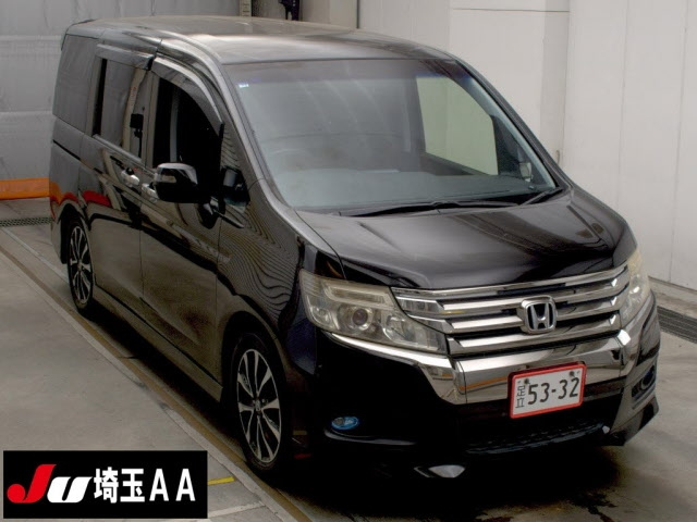 HONDA STEP WAGON 2014