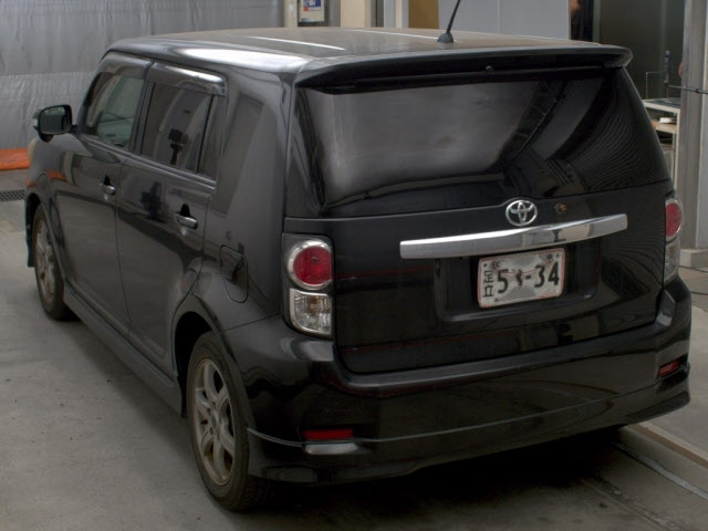 TOYOTA COROLLA RUMION 2010
