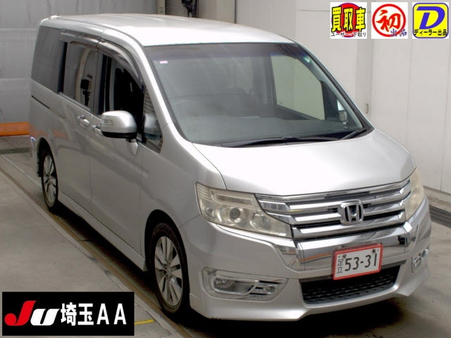 HONDA STEP WAGON 2013