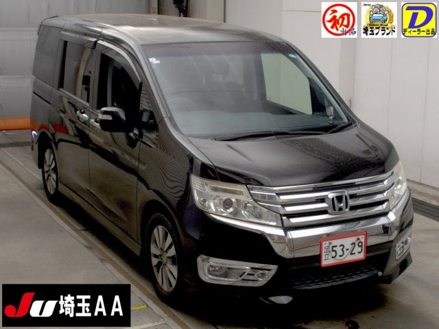 HONDA STEP WAGON 2013