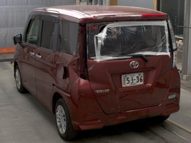 TOYOTA TANK 2019