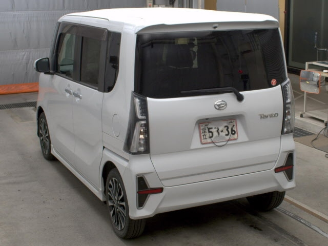 DAIHATSU TANTO 2022